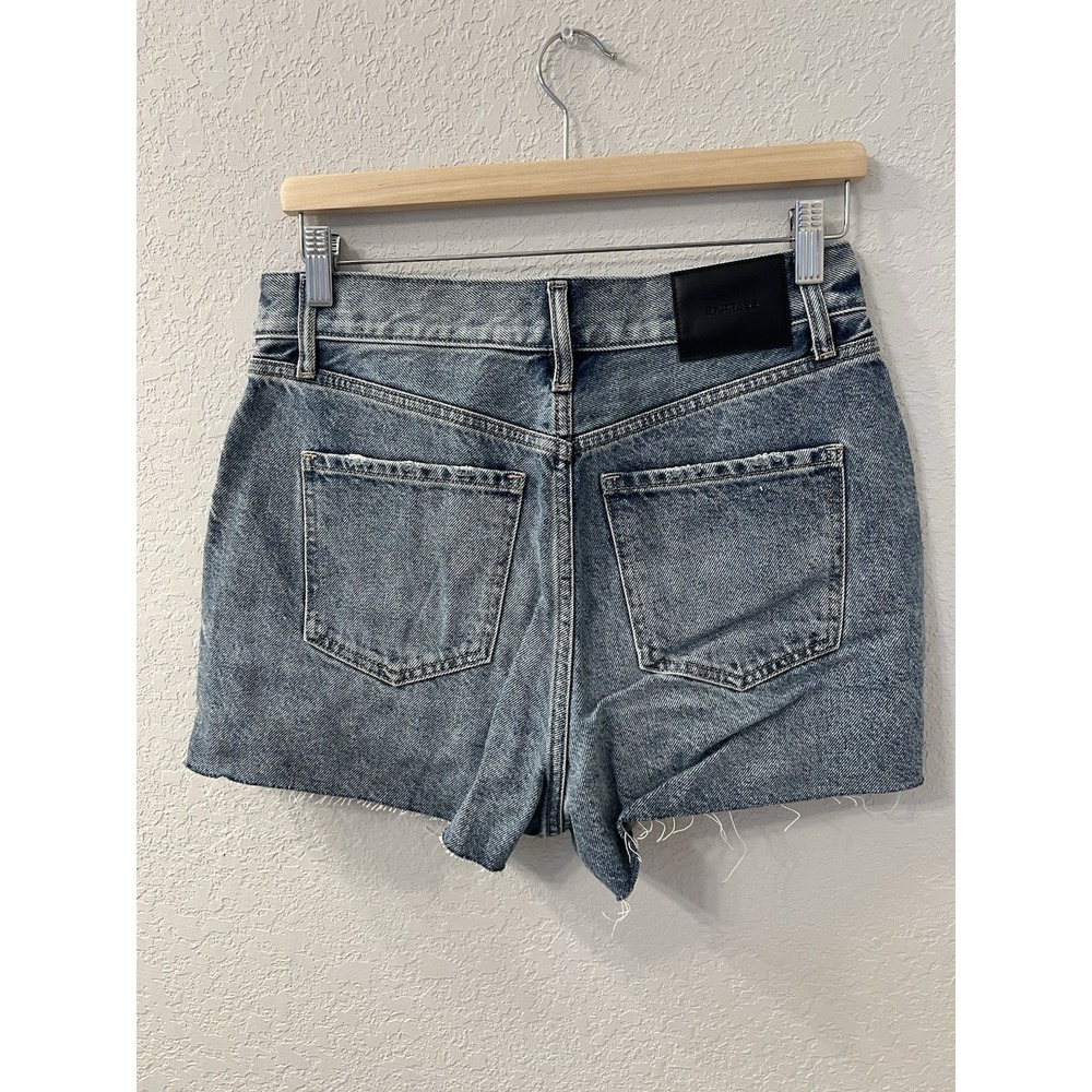 EXPRESS Shorts Womens 6 Distressed Cutoffs Button Fly Medium Wash Denim NWT - Picture 2 of 7